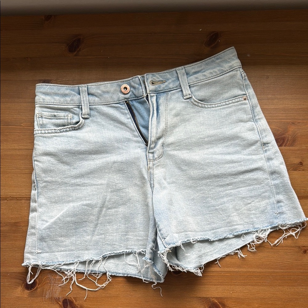 Light Blue Denim Frayed Hem Women Shorts